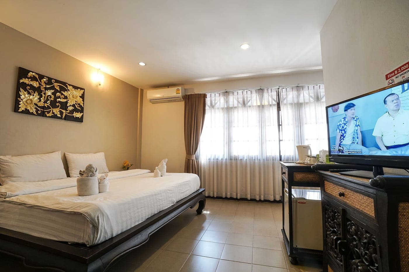 Deluxe Double Room with Balcony — king bed · Sleeps 2 — 45 m² · balcony · garden view